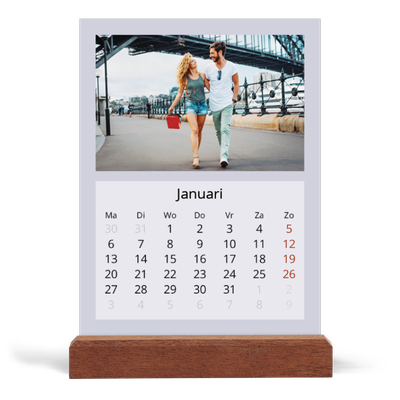 Bureaukalender met houten standaard  — Kleurrijke kaders [Januari]